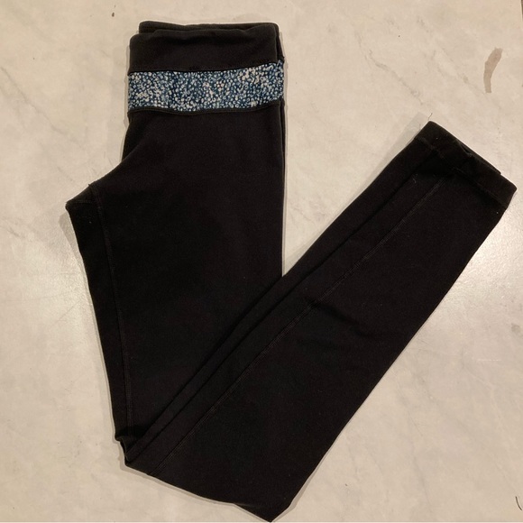 lululemon athletica Pants - Lululemon leggings full length, size 4